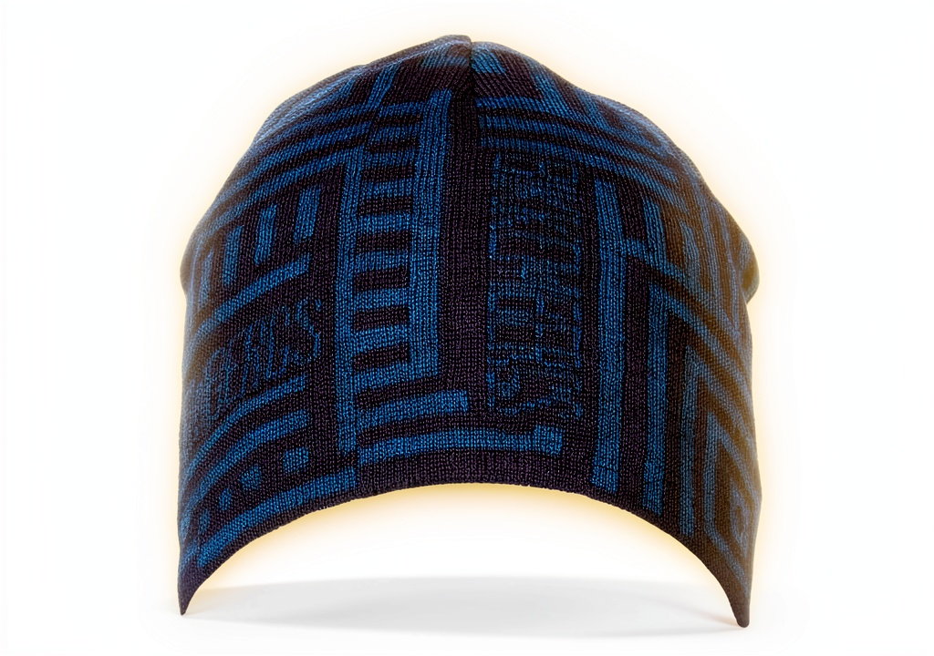 Basco Bikkembergs blu con logo bluette su sfondo neutro