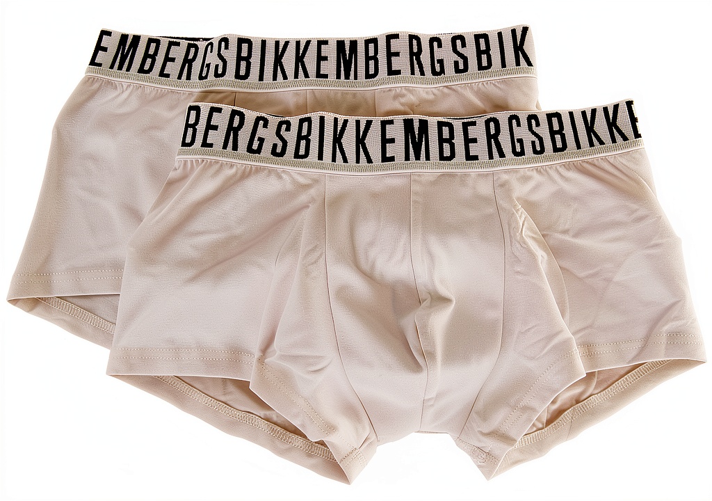 Installing Boxer Bikkembergs Uomo Cotone Confezione 2 Parigamba on a wooden desk