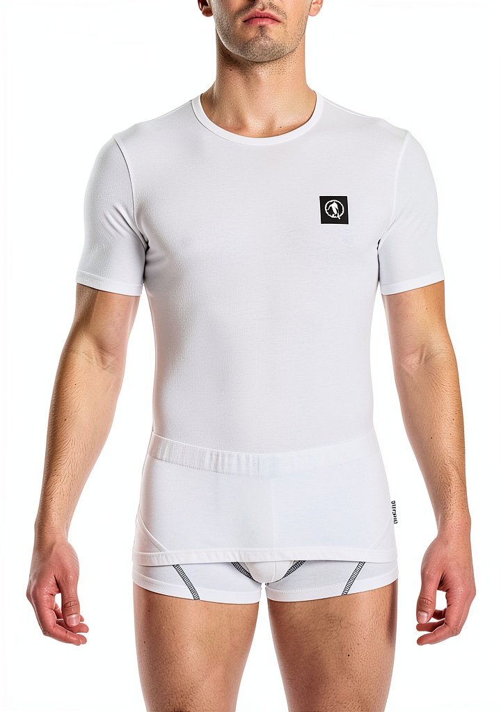 Biancheria intima Bikkembergs bianca su sfondo neutro